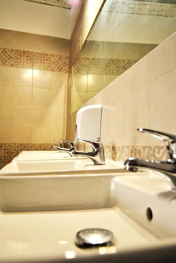 Balarm - Hostel And Bar Palermo